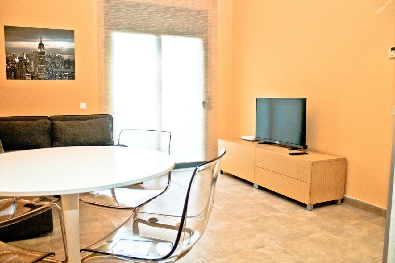 Urban Manresa-City Center Apartment With Balcony Εξωτερικό φωτογραφία
